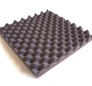 Mút trứng phòng thu